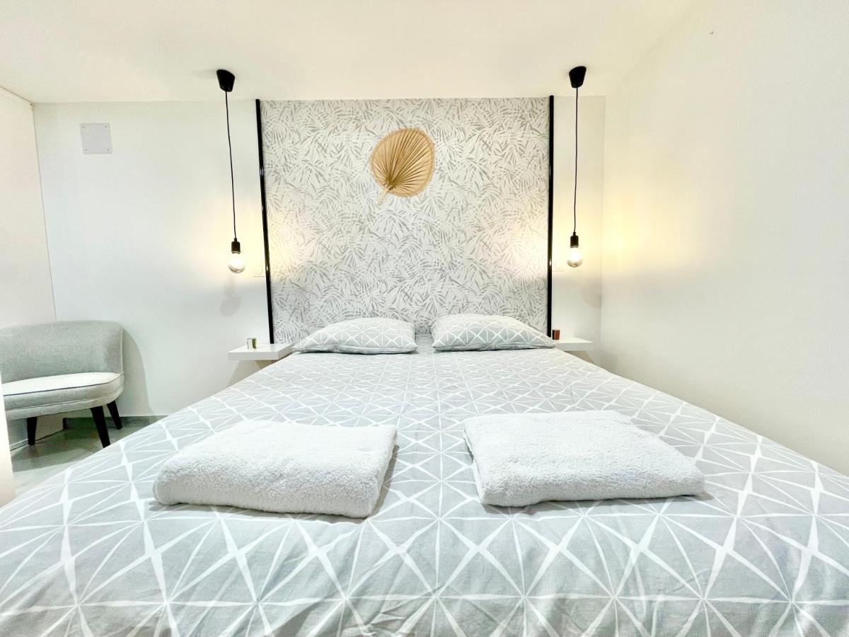 Appartement Le Rosacker - Proche Centre Et Gare - Terrasse - Parking Gratuit 2 Places - 2 - 2 Salles De Bain - Netflix Colmar